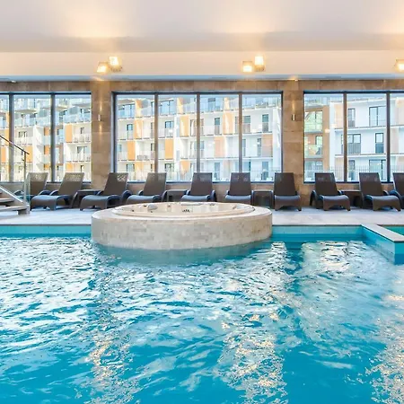 Blue Point 406 Premium Apartment