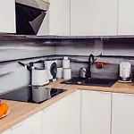 Blue Point 406 Premium Apartment *